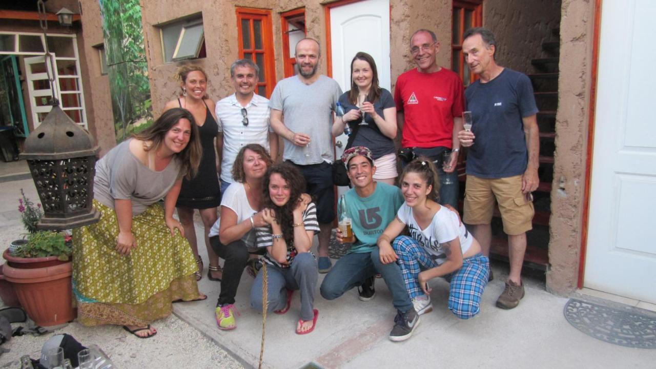 לה סרנה Hostal Valle Mistral מראה חיצוני תמונה